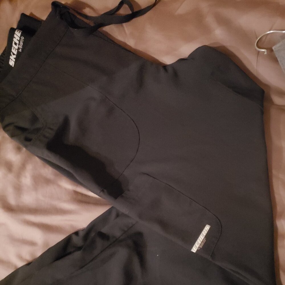 Sketchers Barco scrub bottoms